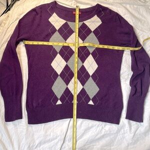Pullover argyle sweater Sz L